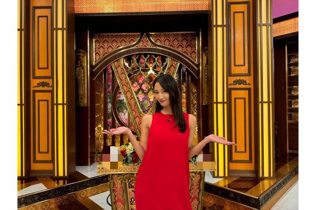 『芸能人格付けチェック』に出演した菜々緒（『無能の鷹』公式Xより）