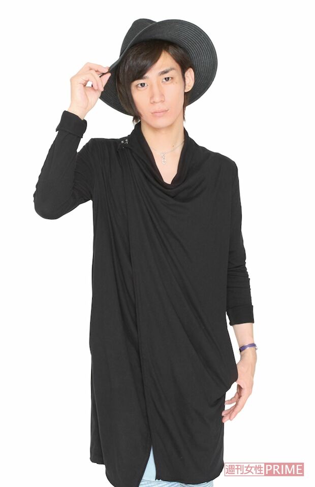 ホスト時代の齋藤容疑者。クール系のイケメンとの評判も（ホスト専門誌のブログより）