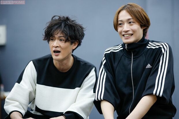 喜劇の稽古は面白さ満載で、自然な笑い声が聞こえることも……？　撮影／廣瀬靖士