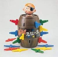 『黒ひげ危機一髪』最初は“飛び出させた人が勝ち”だった