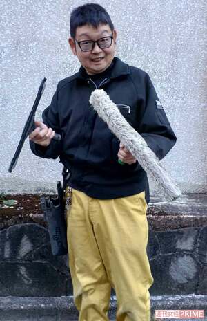 ハウスクリーニング会社「エムズクリン」代表取締役社長・前田清貴さん。学生時代にアルバイトをしていた清掃会社にそのまま就職。その後独立して起業。バンドマンの一面も。歌手・恵中瞳さんの大ファンで、彼女のイベント「ひとみんナイト」では審査員も務める。自宅清掃も頼まれたことがあるとか