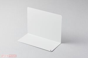 ブックエンド/DAISO　撮影／山田智絵