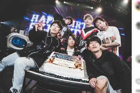 メンバーの仲の良さが伺えるUVERworld（TAKUYA∞公式インスタグラムより）