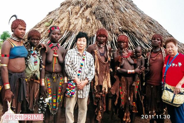 2011年11月、世界中で焼き物を教えたいという夢を胸に、友人とケニアに視察へ