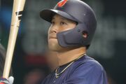 東京ヤクルトスワローズ山田哲人選手のホームランボールを少年から“奪い取った”男性が炎上！「喜んで譲ります」少年のために一致団結するファンたち
