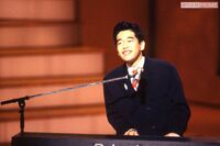 槇原敬之の曲はなぜ心に刺さるのか、専門家の解説とファン700人が選んだ名曲