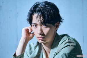 野村康太　撮影/廣瀬靖士　ヘアメイク/SUGANAKATA（GLEAM）スタイリスト/能城　匠