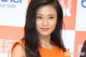 小島瑠璃子