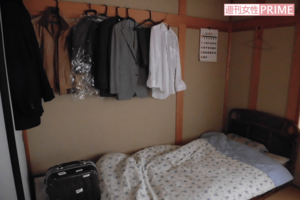 日本家族再生センターのシェルターで入居者が暮らす部屋（写真は男性入居者のもの）