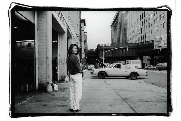 怒涛のごとく駆け抜けた90年代。「大黒摩季は存在しない」という都市伝説が流布していたころに訪れたハワイでの写真