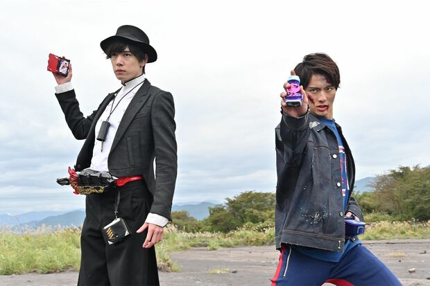 『仮面ライダー　ビヨンド・ジェネレーションズ』12月17日（金）全国公開（C）石森プロ・テレビ朝日・ADK・EM・東映