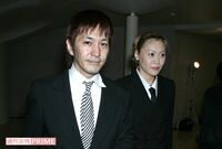 小室哲哉の介護する苦悩に共感 !  左半身まひの妻を支えた岩本恭生の実体験