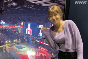 Bリーグオールスターゲーを予告した中川アナ（NHKサンデースポーツ公式Xより）