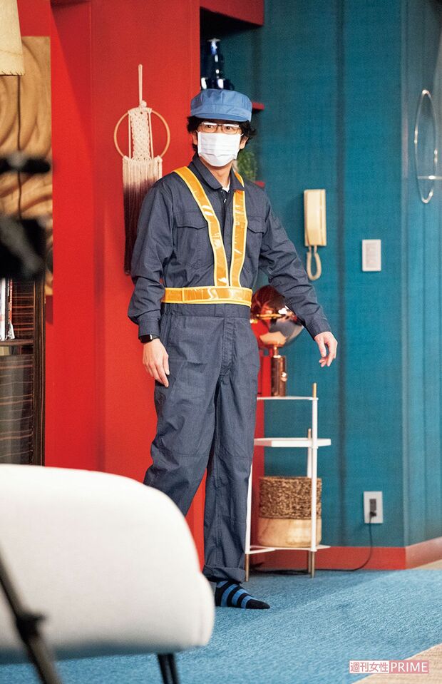 『誰かが、見ている』撮影現場。吾郎さん……その服装はゴーン!?  撮影／山田智絵