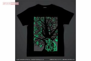 『モチモチの木』のストーリーを再現すべく、暗闇で木に明かりが灯っているように蓄光素材が