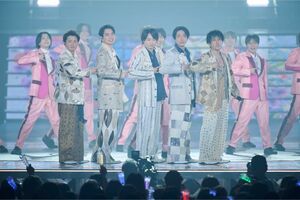 嵐のラストツアーの札幌では周辺の宿泊費が数倍に高騰したケースも(公式SNSより)