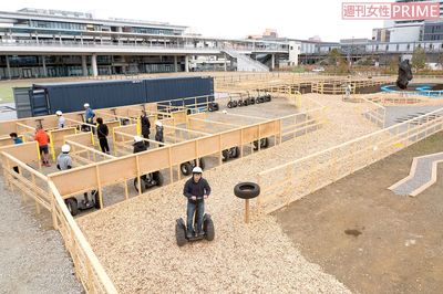 セグウェイ体験できる日本初の大規模専用フィールド「自分の身体が拡張されていく!」