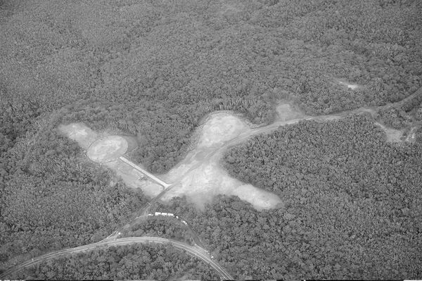 完成したN4地区のヘリパッド　(c)沖縄タイムス／共同通信イメージズ