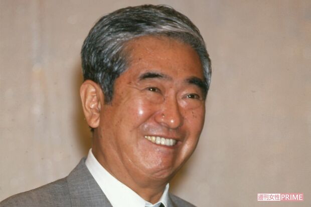 1999年、都庁に初登庁する石原慎太郎さん