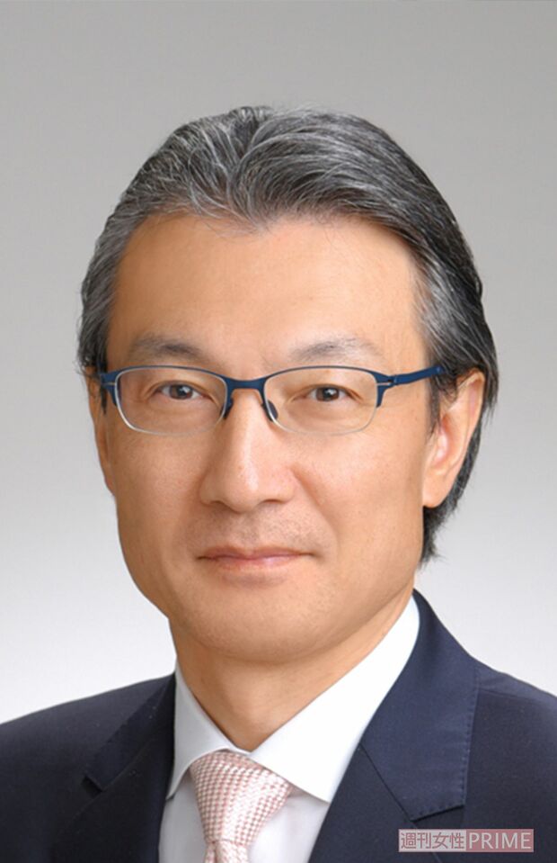 小室裕造主任教授