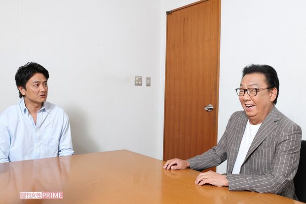 対談した原田龍二（左）と梅沢富美男（右）