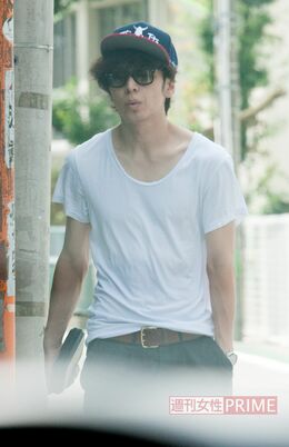 2015年8月、自宅から出てきた生田斗真