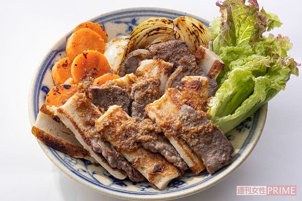 ちくわde焼き肉（撮影／廣瀬靖士）