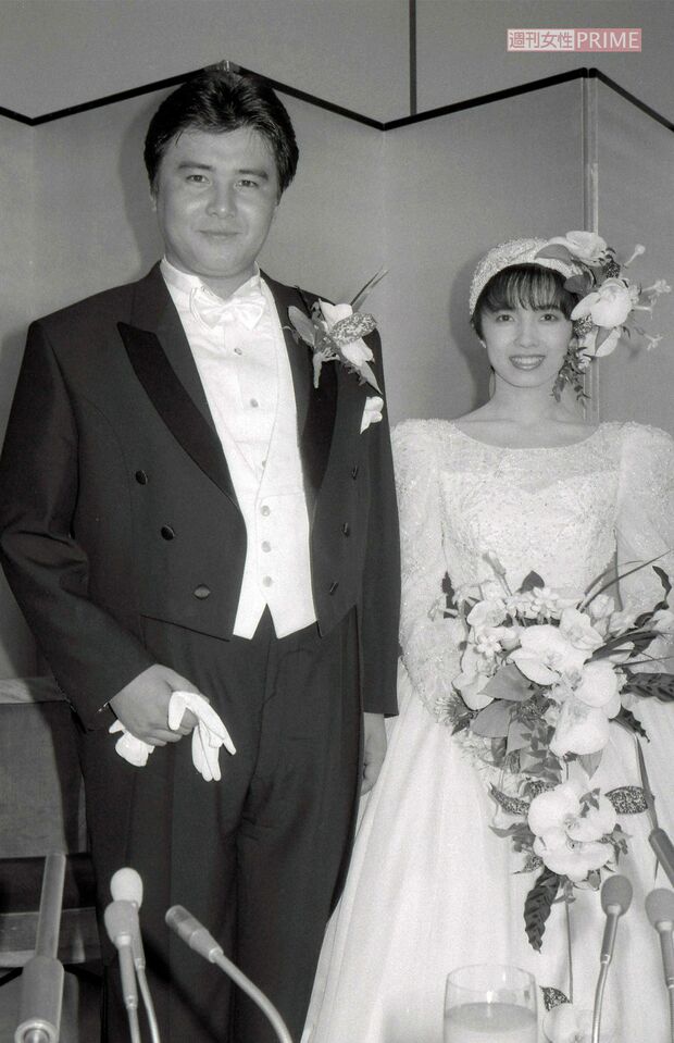 1987年、榊原郁恵と結婚、披露宴を挙げた渡辺徹さん