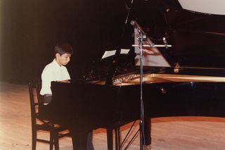 石丸幹二の画像・写真 | 中学1年生、市原市民会館でピアノの発表会