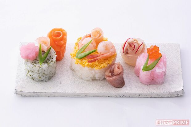 “おいしい花”が百花繚乱！「花ずし」調理／みないきぬこ　スタイリング／中村弘子　撮影／廣瀬靖士