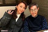 加藤茶&綾菜夫妻が久しぶりのペアルックで「気恥ずか…