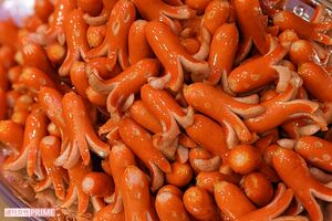 ドドーンと500体！　ちゃんと目と口がついているのが愛らしい『キッサカバ』のタコさんウインナー500匹