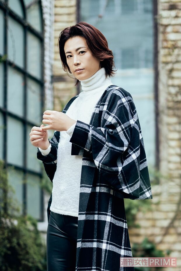 '20年12月。初のポップスアルバム『Papillon-ボヘミアン・ラプソディ-』に「デビューをしたときからの夢でもあり、自分の中で“ここまでやれた”という自負もあり。プロ歌手としての20年分の思いを音楽として吐き出すというか。そんな作品にすることができました」　撮影／廣瀬靖士、週刊女性写真班