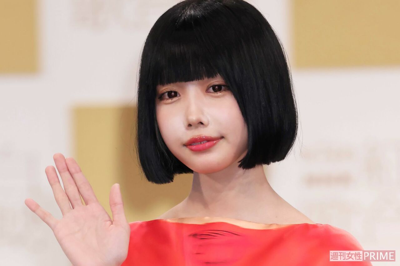 あのちゃん　CM着用　1着のみ 画像・写真】あのちゃん出演のライフカードCM、“画面が大きく揺れる