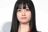 橋本環奈『紅白歌合戦』でまさかの『だんご3兄弟』歌唱も「歌いやすい曲で良かったね」蘇る“音程外し”の…