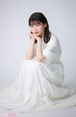 伊藤沙莉　撮影／渡邉智裕　ヘアメイク／岡澤愛子　スタイリング／吉田あかね