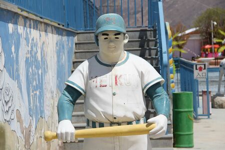 チベット自治区の山田太郎。経緯は不明だが、おそらく正規品かと……（撮影／関上武司）