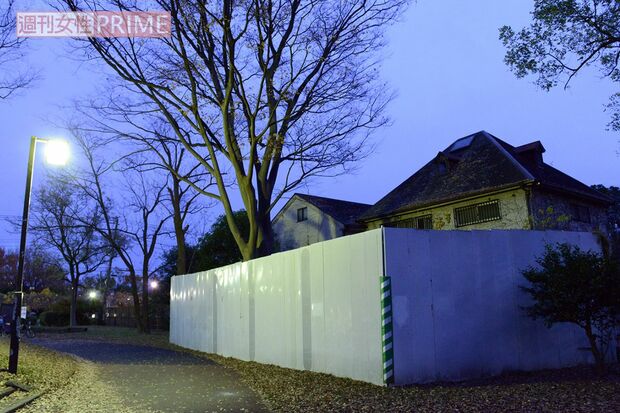 事件現場。現在は塀で囲われて出入りできないようになっている