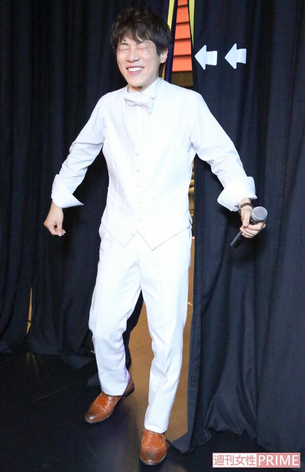 アンコールで『ありがとうの花』をアカペラで歌い、本公演は終了。「たくさんの人にお祝いしてもらえて、とっても幸せでした！」　撮影／吉岡竜紀