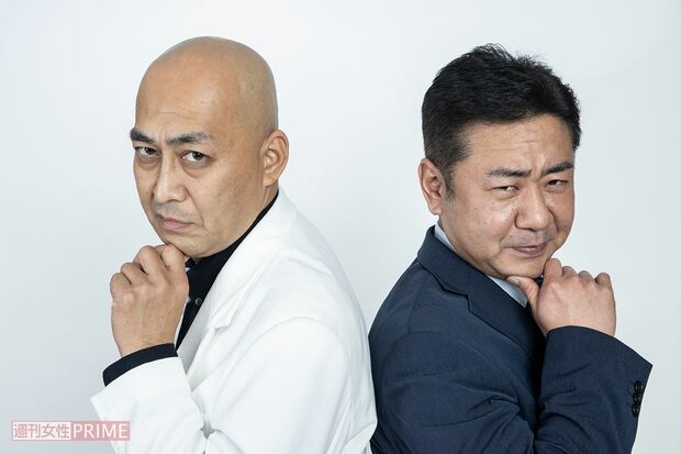 『週刊女性』のインタビューを受ける錦鯉