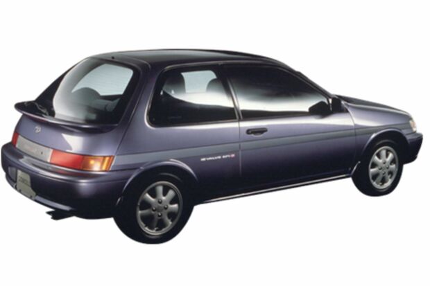 3代目の『カローラII』（写真:トヨタ自動車提供）