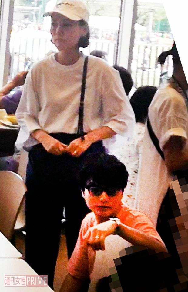 染谷将太と菊地凛子夫妻の姿も！