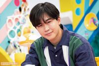 鈴木福が新MCを務める『ガチャムク』の収録に潜入!子役時代の思い出に“なりたい俳優像”を語る、学業との…