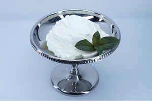 おしゃれなレアチーズケーキが完成！