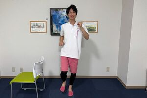 （1）その場足踏み［30秒］