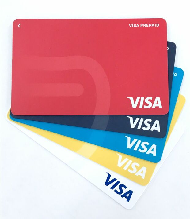 バンドルカードのリアルカード