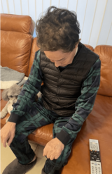 両親にもらったパジャマを着て加トちゃんもくつろいでました♪