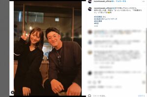 金足農業出身で日本ハムファイターズに所属する吉田輝星選手とのツーショットをアップした佐々木希（本人インスタグラムより）