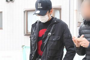 '19年『週刊女性』の直撃取材を受ける森且行