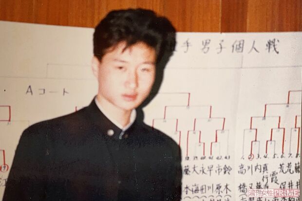 やんちゃな同級生たちに囲まれながら、部活に励んでいた学生時代。（撮影／齋藤周造）